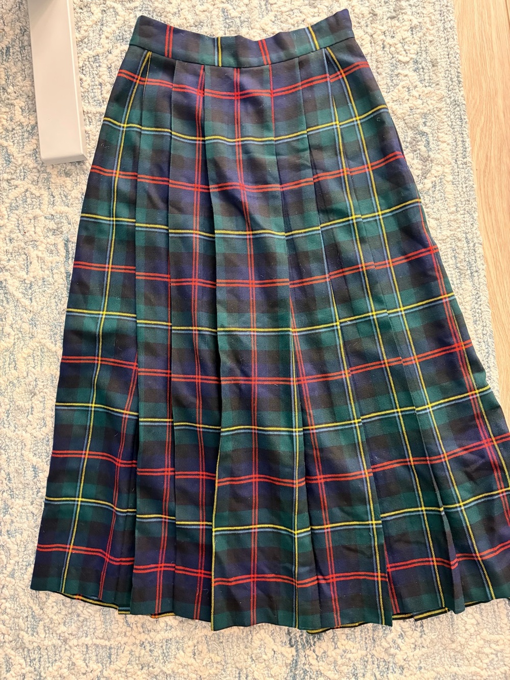 Vintage Ralph Lauren Tartan Plaid Maxi Pleated Skirt in Navy, Green, Red, Yellow - Picture 8 of 9